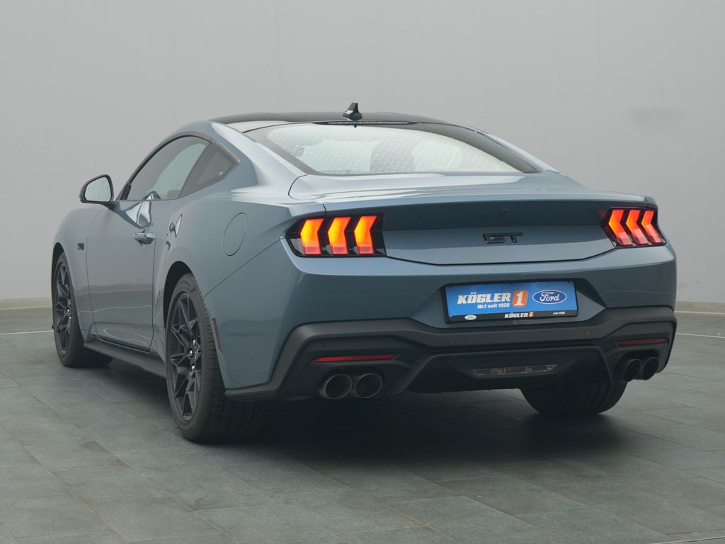 Ford Mustang 2025