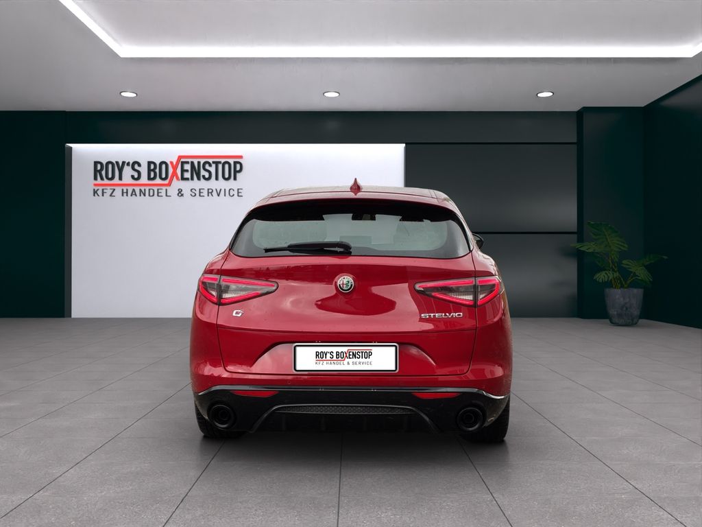 Alfa Romeo Stelvio 2023