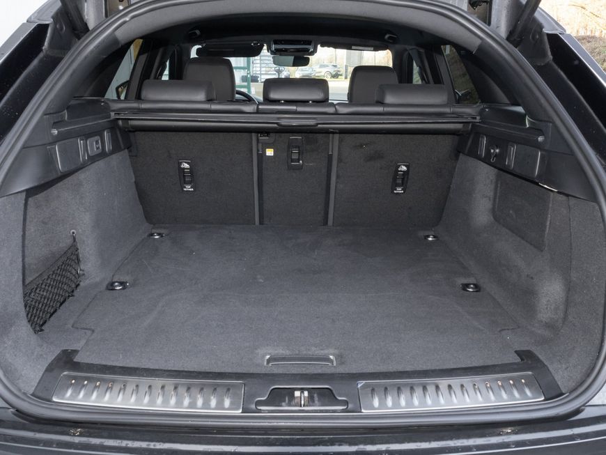 Land Rover Range Rover Velar 2024