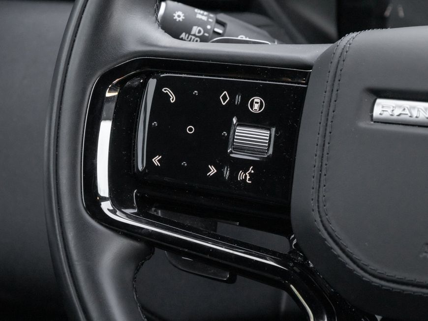 Land Rover Range Rover Velar 2024