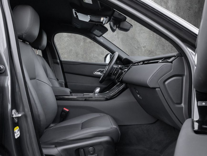 Land Rover Range Rover Velar 2024