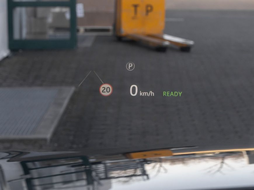 Land Rover Range Rover Velar 2024