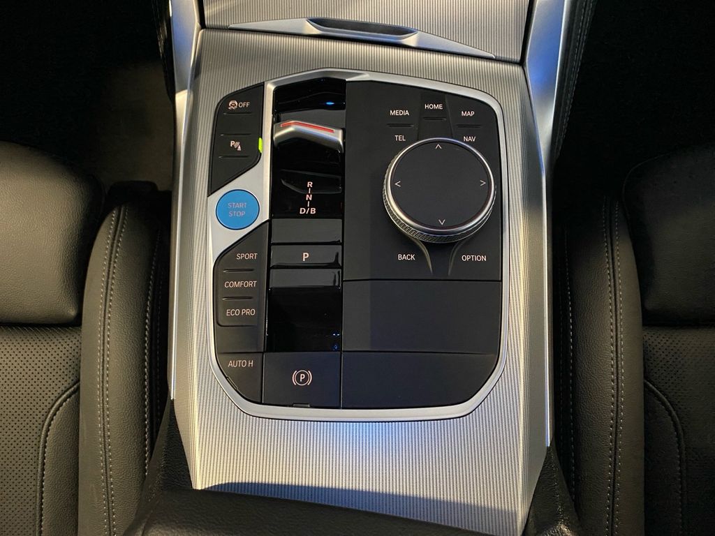 BMW i4 2023