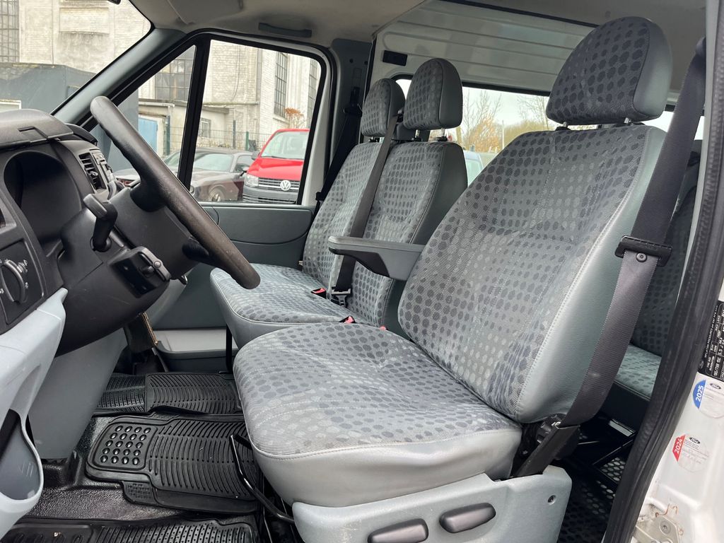 Ford Transit 2010