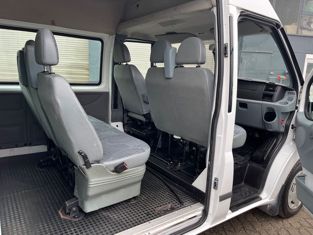Ford Transit 2010