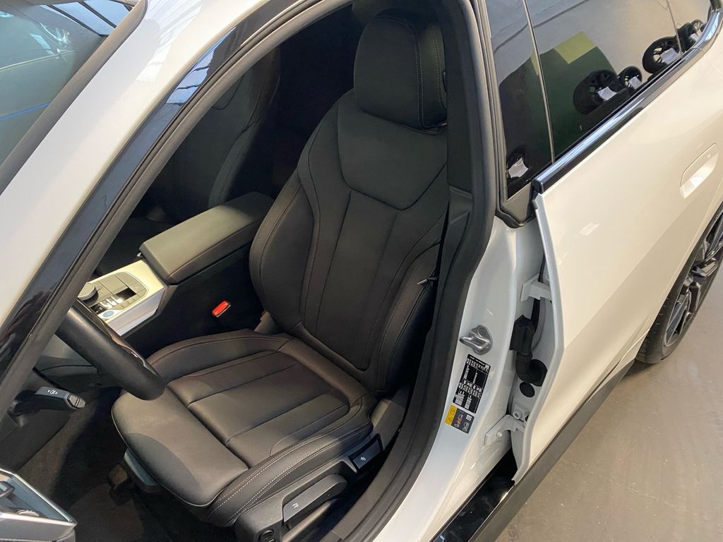 BMW i4 2023