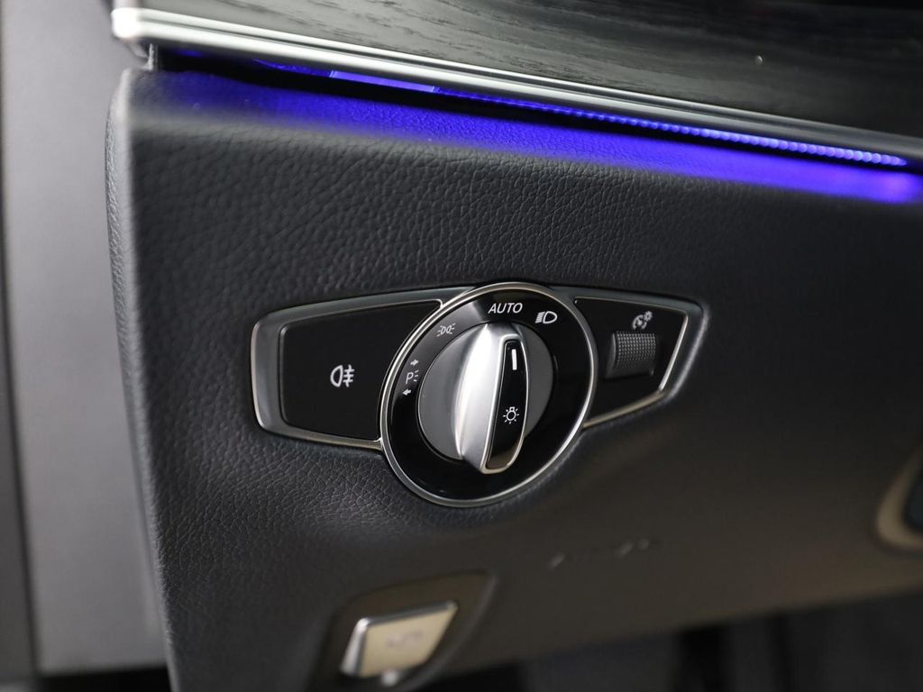 Mercedes-Benz E 300 2020