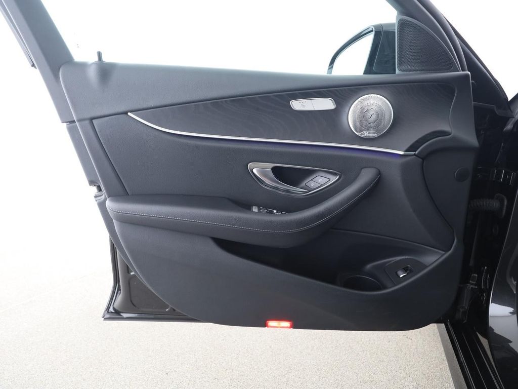 Mercedes-Benz E 300 2020