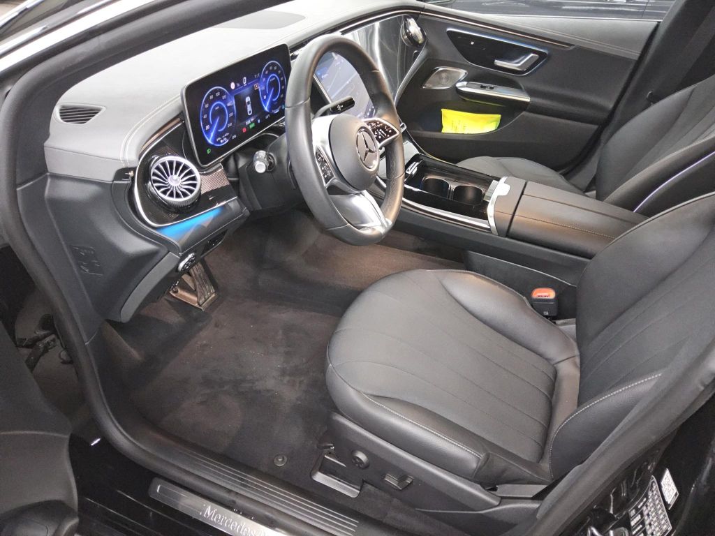 Mercedes-Benz EQE 2023