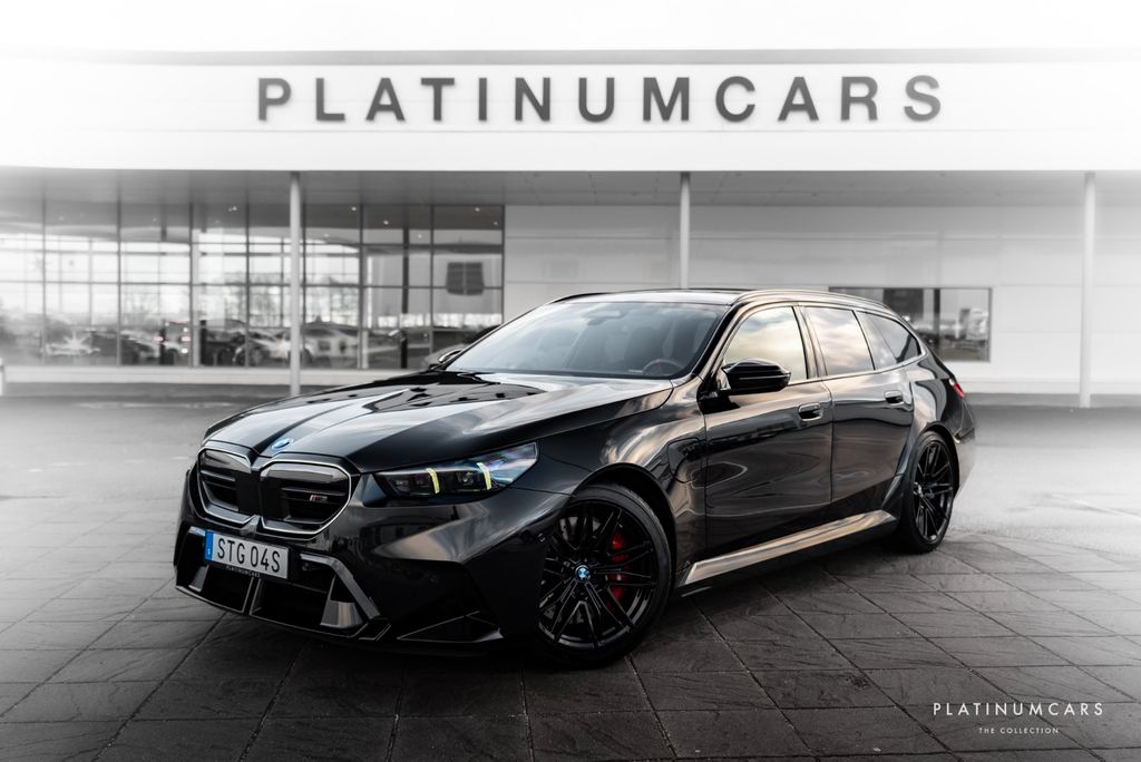 BMW M5 2025