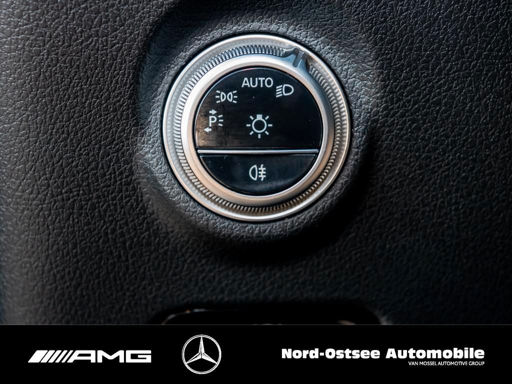 Mercedes-Benz C 220 2025