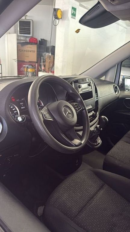 Mercedes-Benz Vito 2021