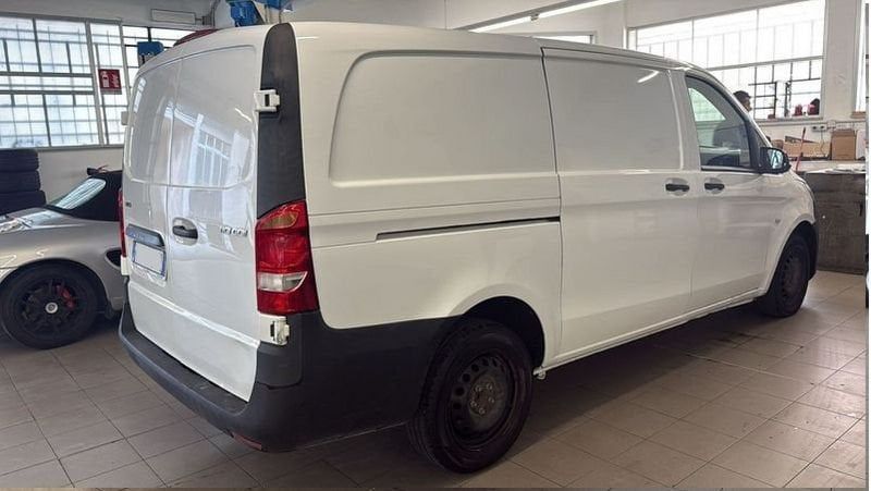 Mercedes-Benz Vito 2021