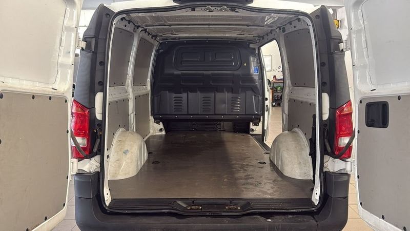 Mercedes-Benz Vito 2021