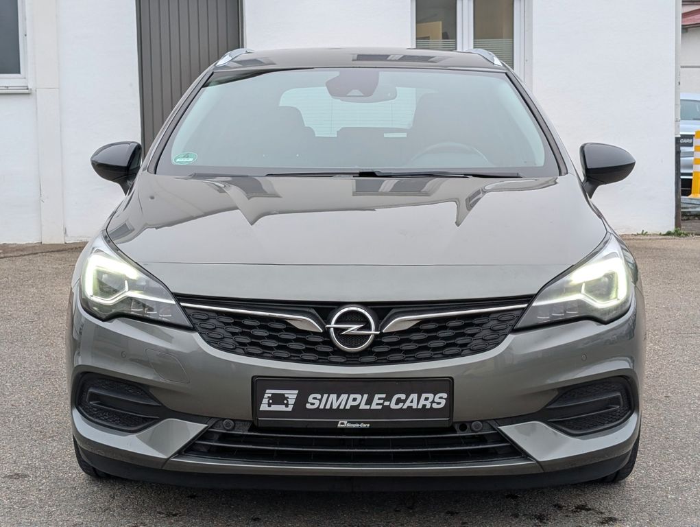 Opel Astra 2021