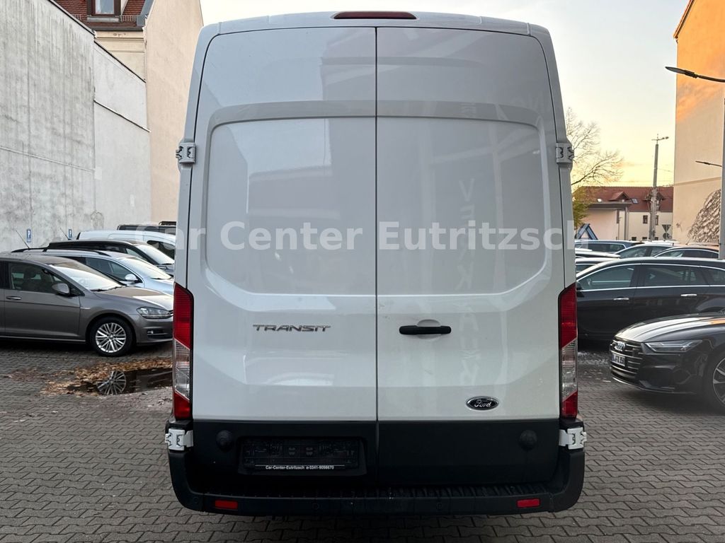 Ford Transit 2024