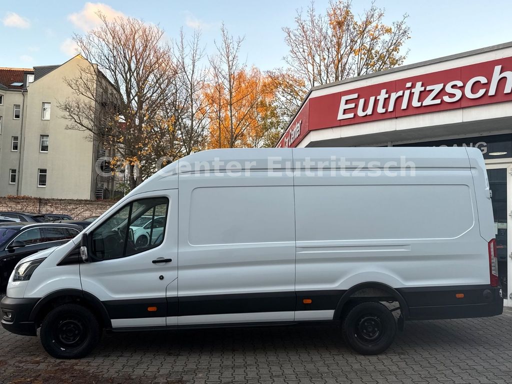 Ford Transit 2024