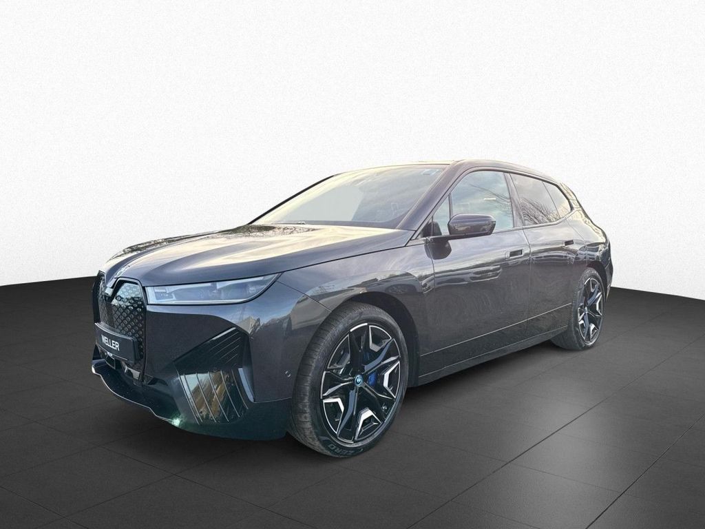 BMW iX 2023