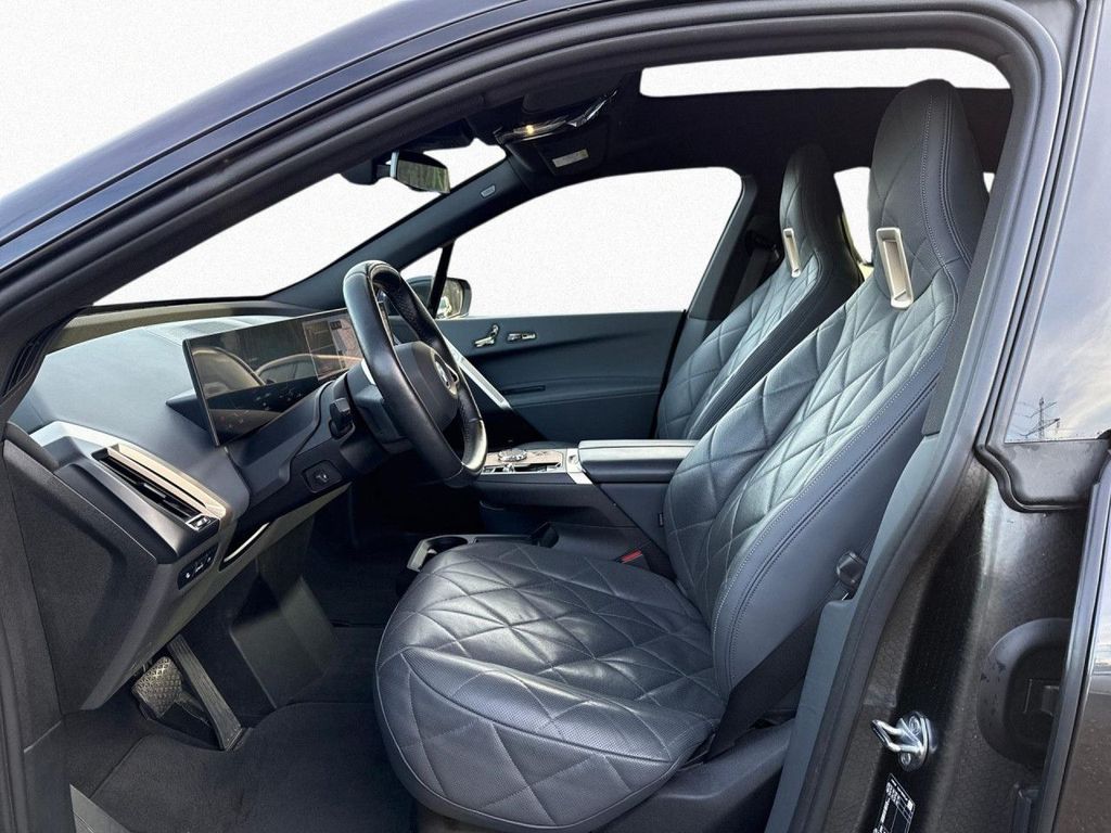 BMW iX 2023