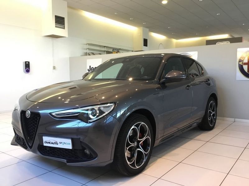Alfa Romeo Stelvio 2021