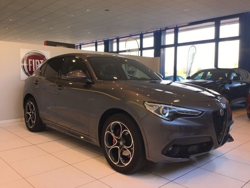 Alfa Romeo Stelvio 2021