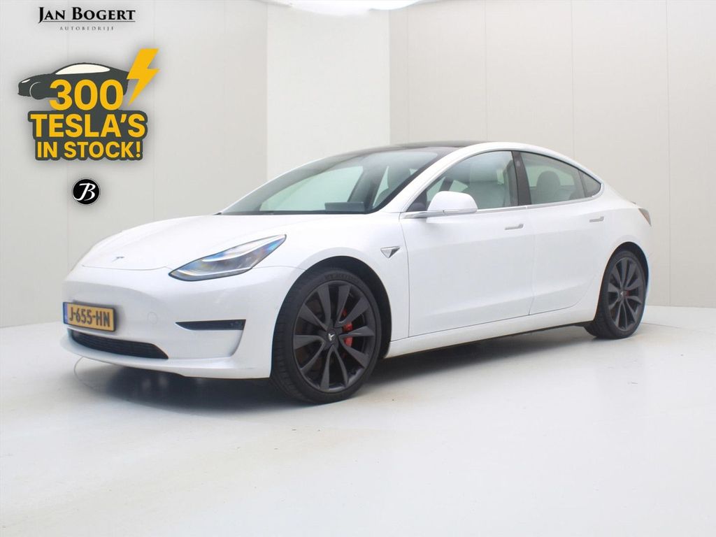 Tesla Model 3 2020