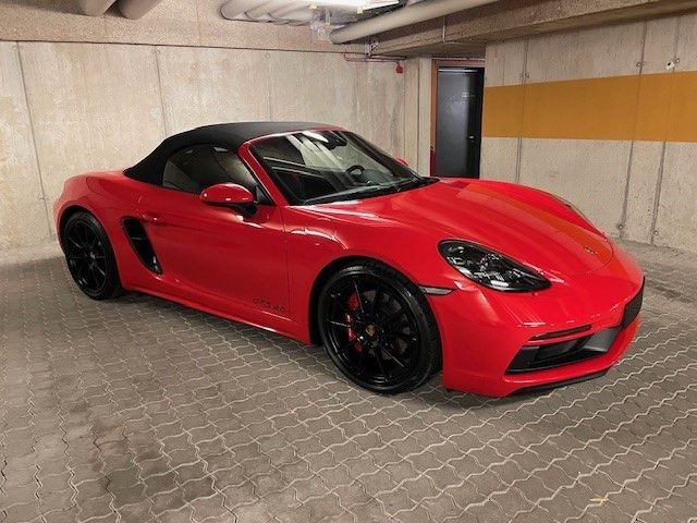 Porsche Boxster 2025