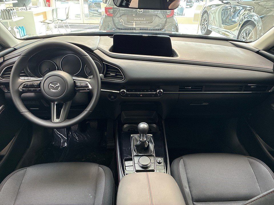 Mazda CX-30 2025