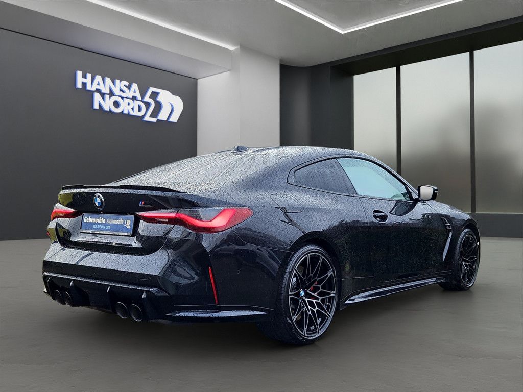 BMW M4 2023