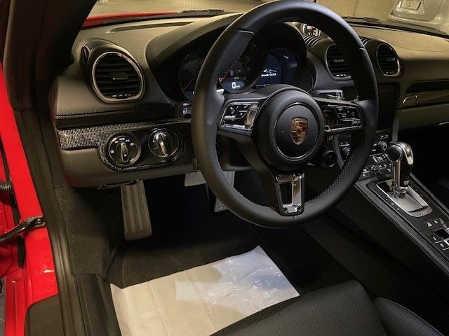 Porsche Boxster 2025