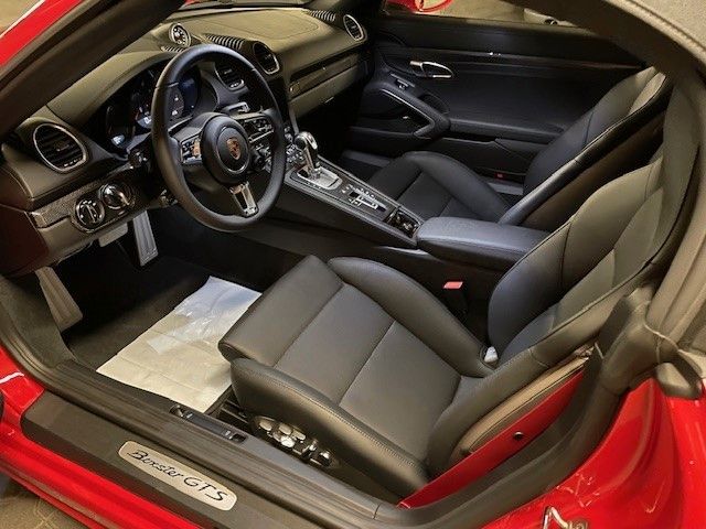 Porsche Boxster 2025