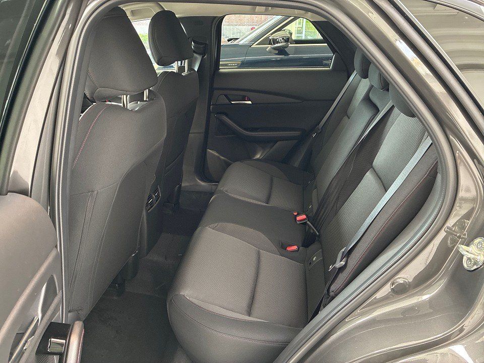 Mazda CX-30 2025