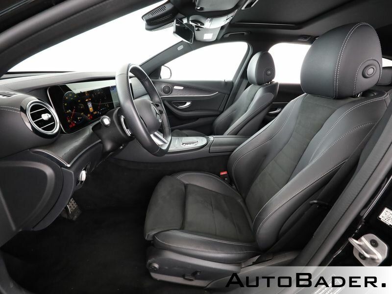 Mercedes-Benz E 300 2023