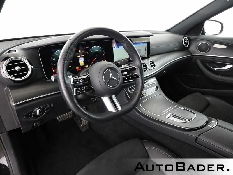 Mercedes-Benz E 300 2023