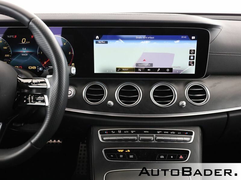 Mercedes-Benz E 300 2023