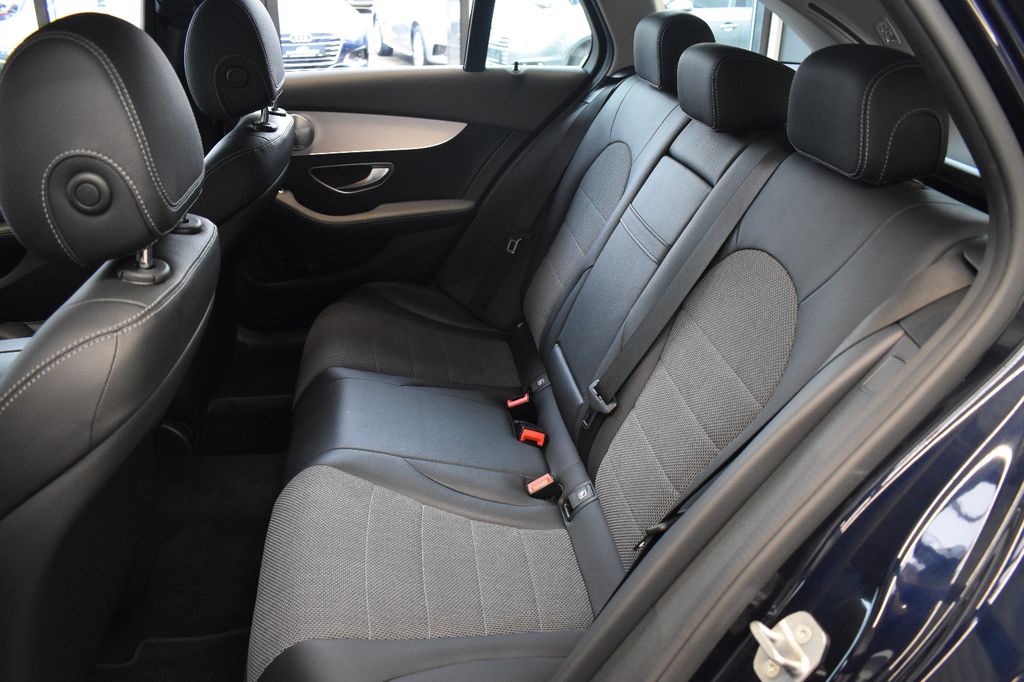 Mercedes-Benz C 300 2020