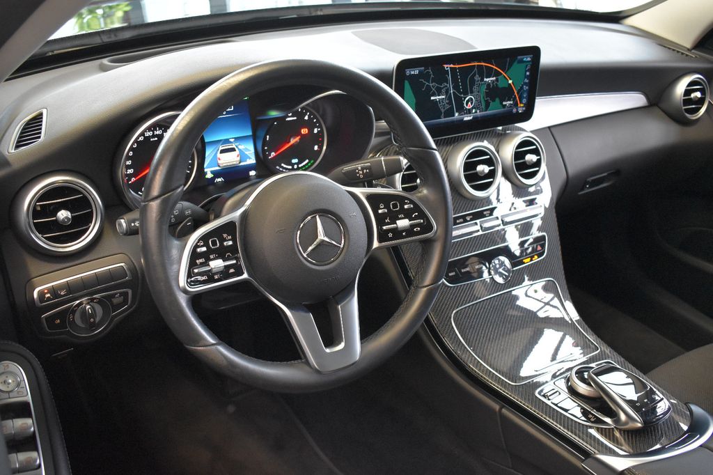 Mercedes-Benz C 300 2020