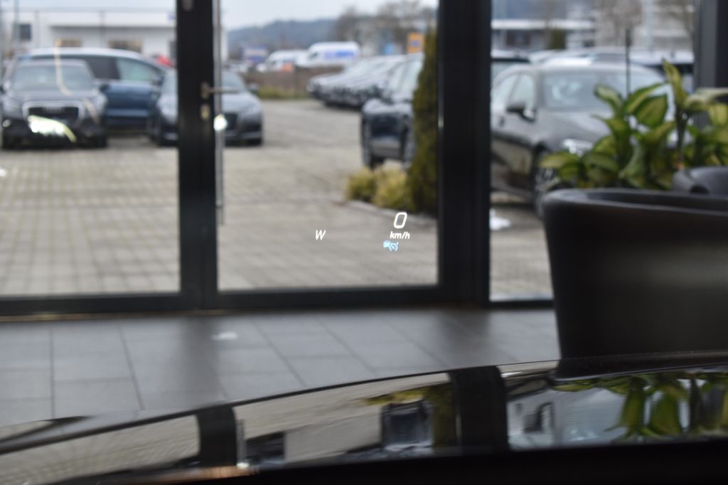 Mercedes-Benz C 300 2020