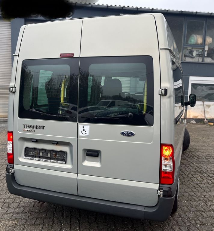 Ford Transit 2010