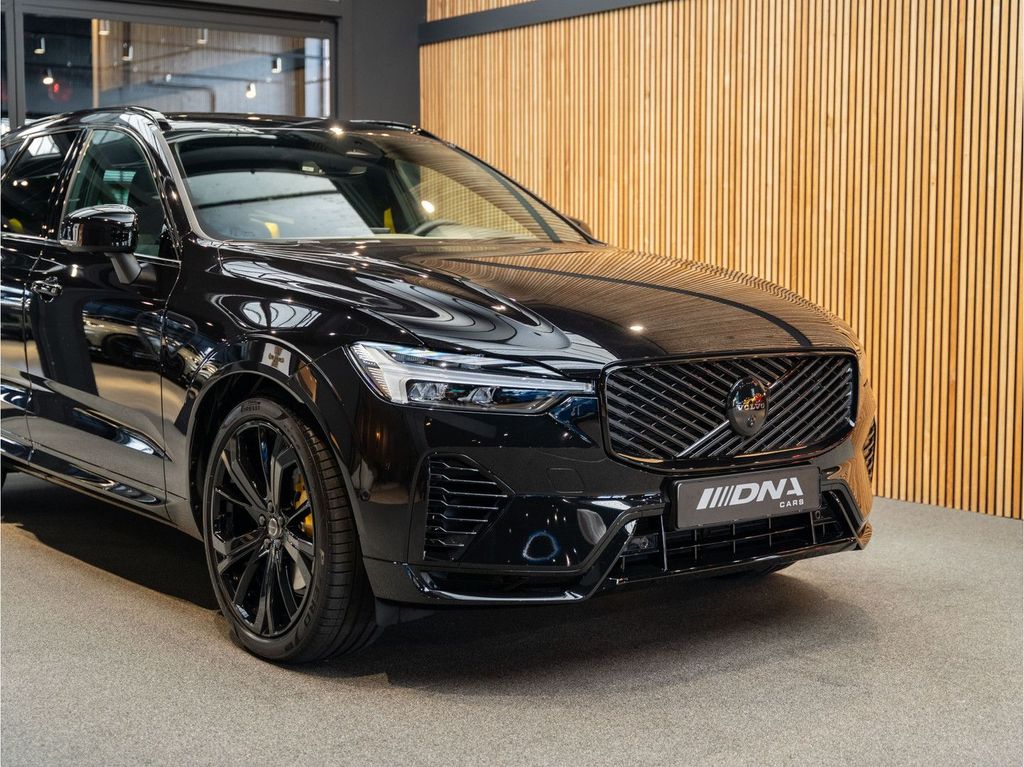 Volvo XC60 2025