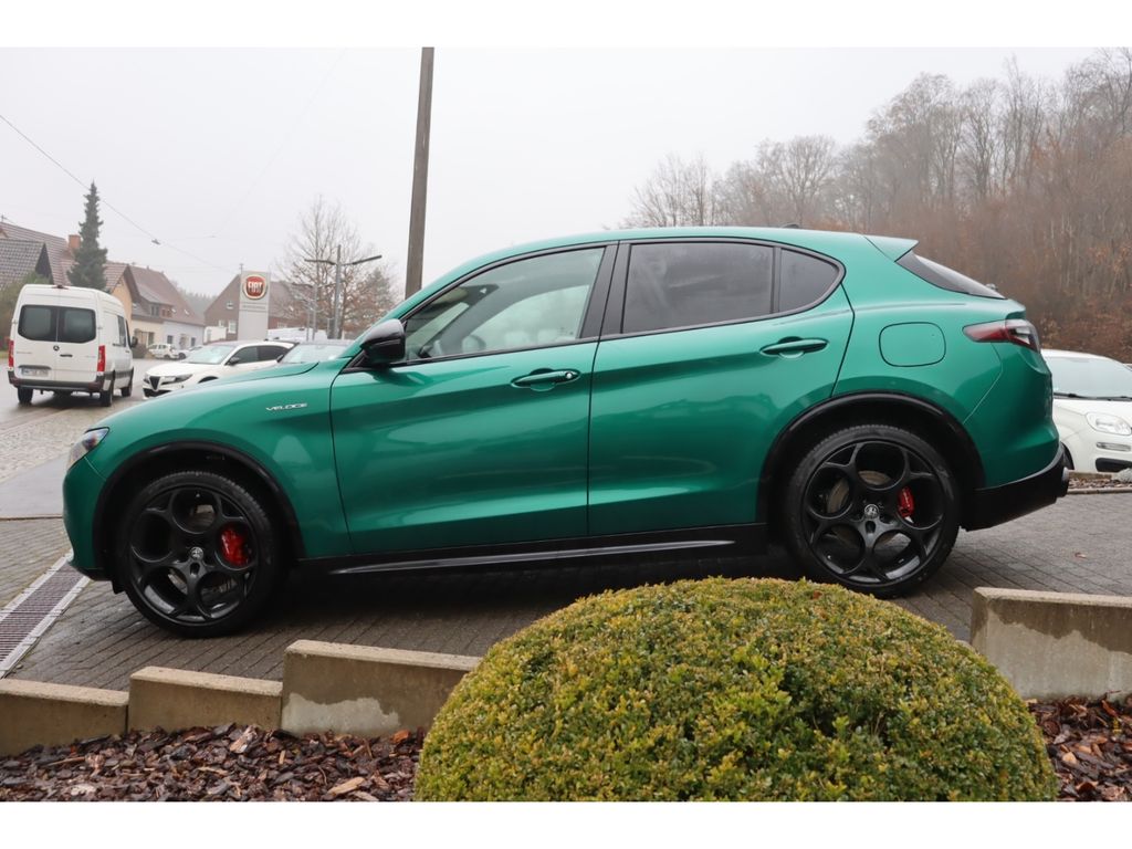 Alfa Romeo Stelvio 2025