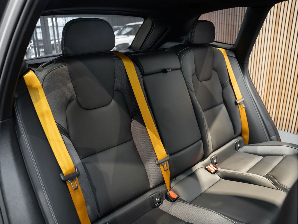 Volvo XC60 2024