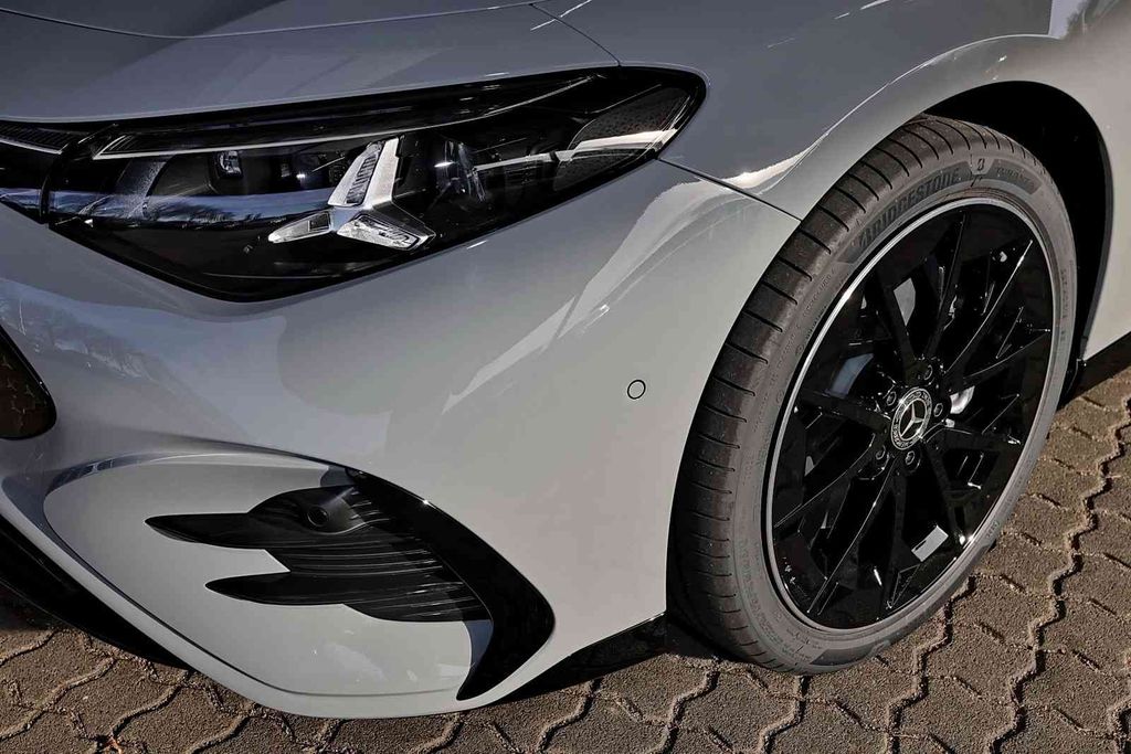 Mercedes-Benz CLA 350 2025