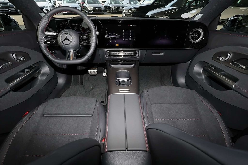 Mercedes-Benz CLA 350 2025