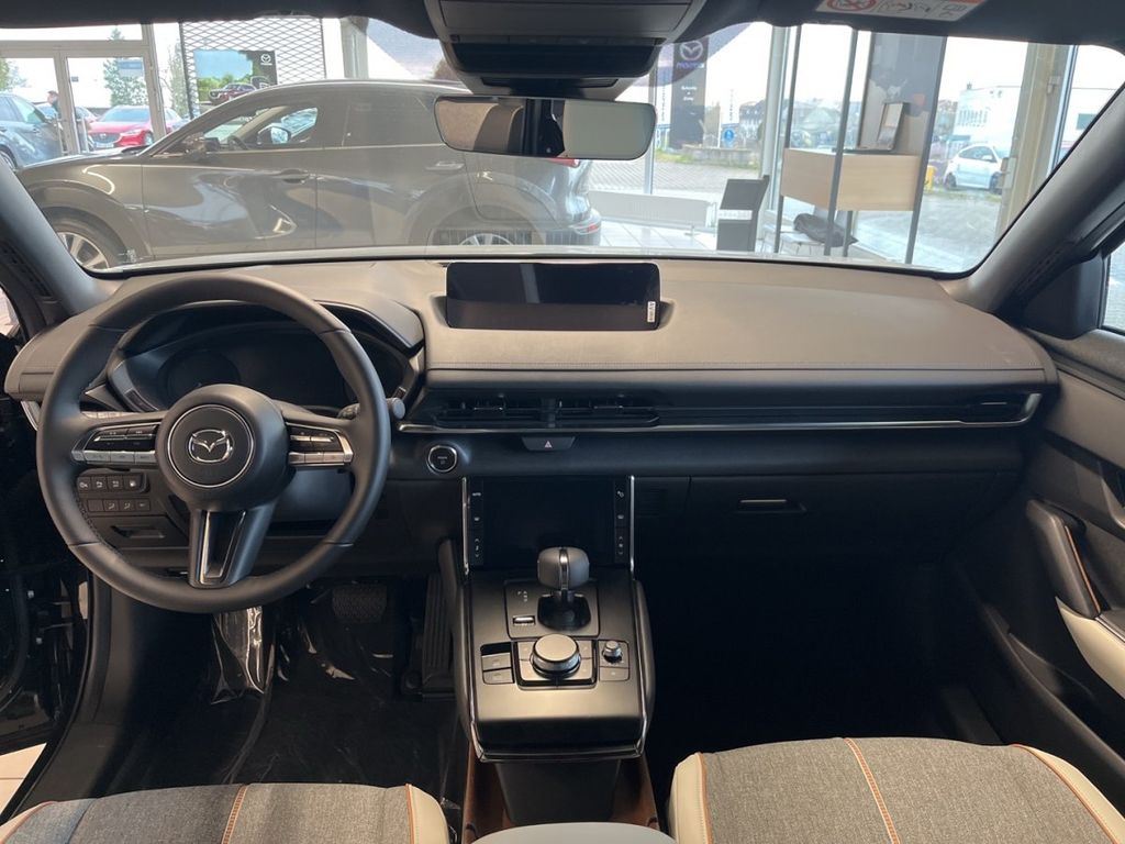 Mazda MX-30 2025