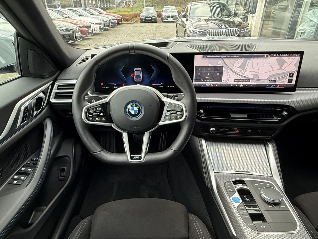BMW i4 2025