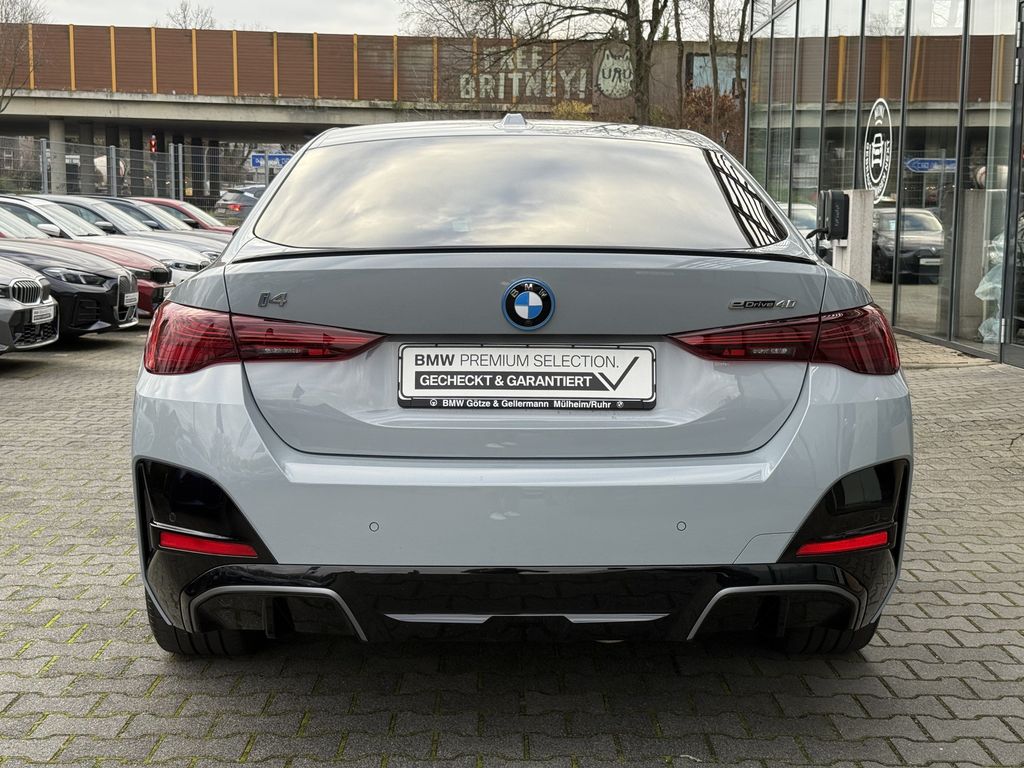 BMW i4 2025