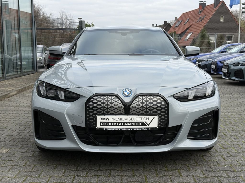 BMW i4 2025