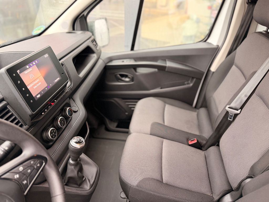 Nissan Primastar 2023