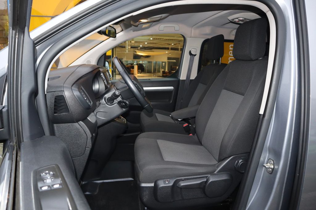 Opel Zafira Life 2021